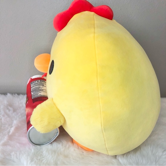 Zuru Snackables Dani Chicken With Pringles NWT 16” - Picture 4 of 9